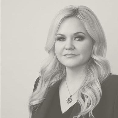 Lindsey Fitzharrisová